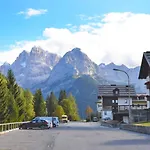 Locazione Turistica Frassan Apartments-3